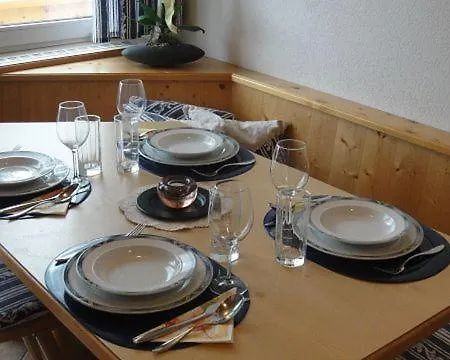 شقة Chasa Mezpra/stephan Jenal Nr. 1 - Fuer 2-4 Personen *