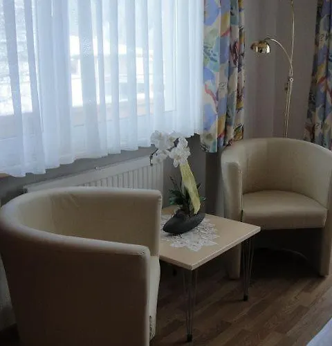 شقة Chasa Mezpra/stephan Jenal Nr. 1 - Fuer 2-4 Personen Compatsch