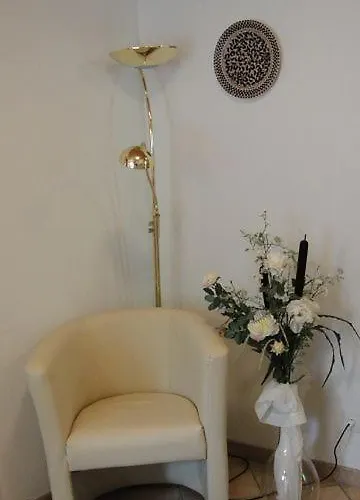 Chasa Mezpra/stephan Jenal Nr. 1 - Fuer 2-4 Personen Compatsch